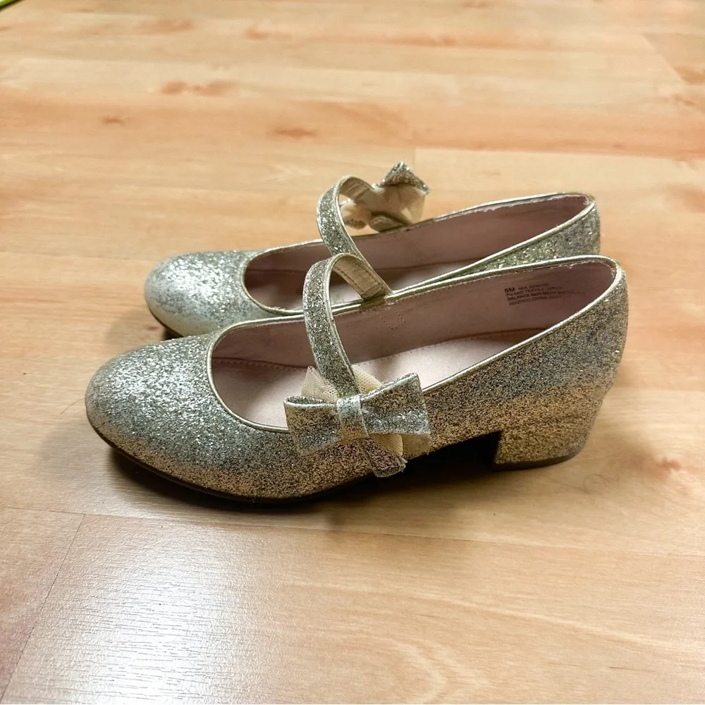Olive & Edie Gold Glitter Gia Pump Dress Shoe Heels Girls Size 5
